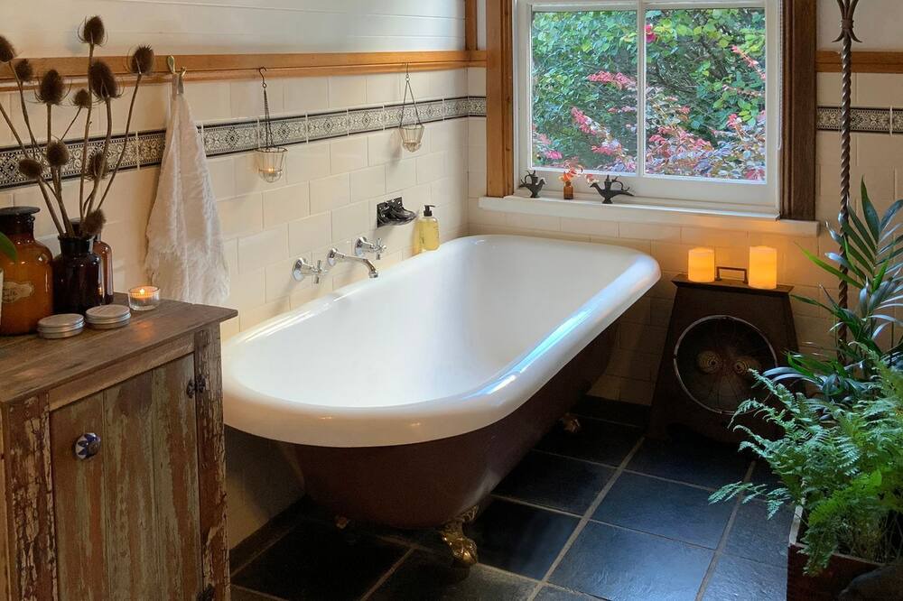 Photo of Bathroom in Bilpin