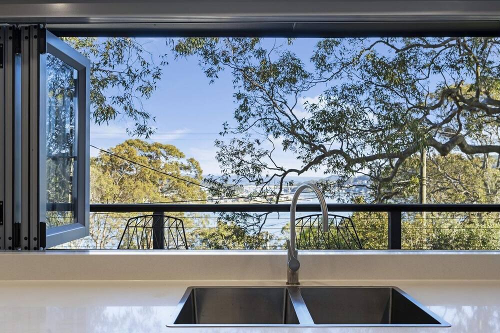 Photo of Patio Balcony in Pretty Beach