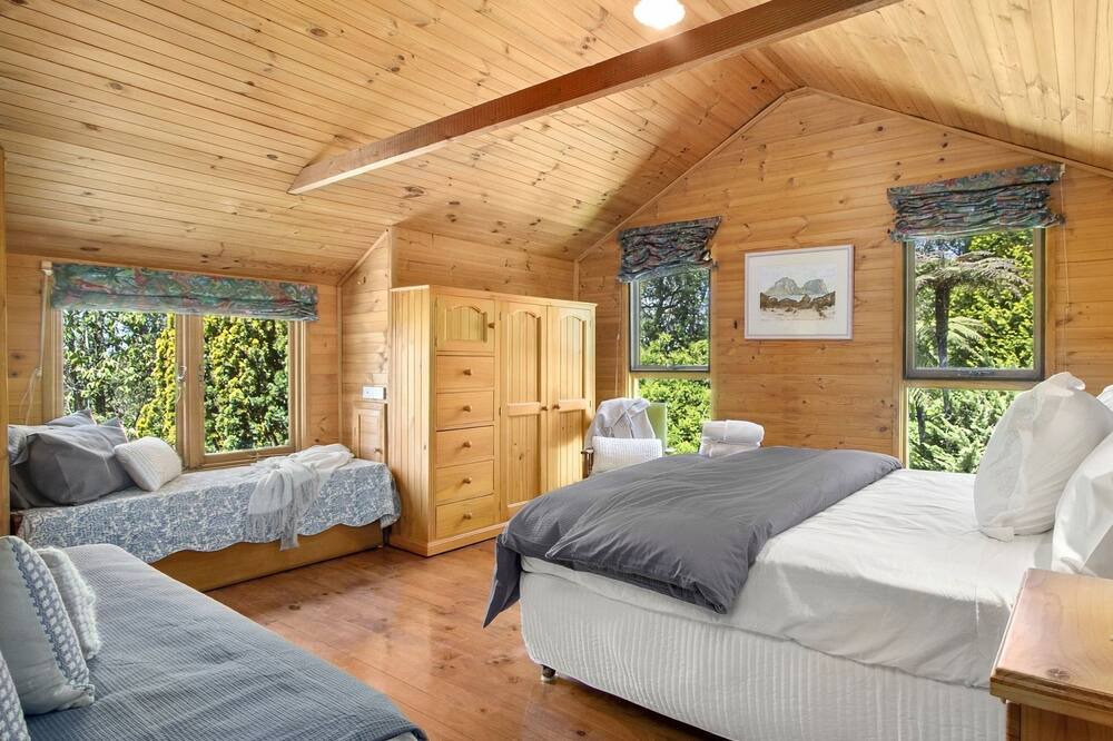Photo of Bedroom in Mount Wilson