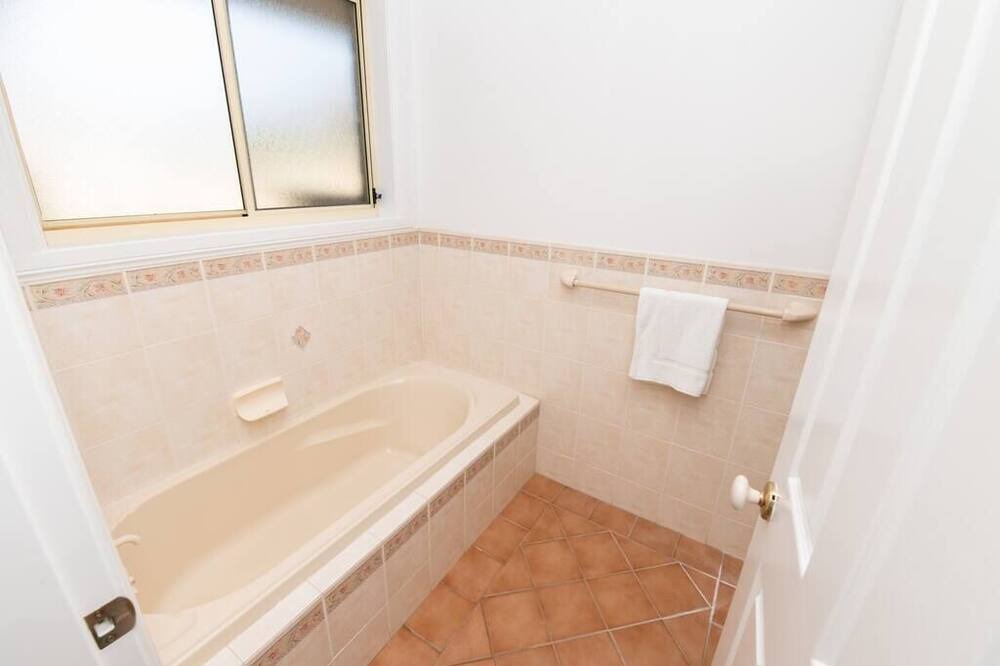 Photo of Bathroom in Orange