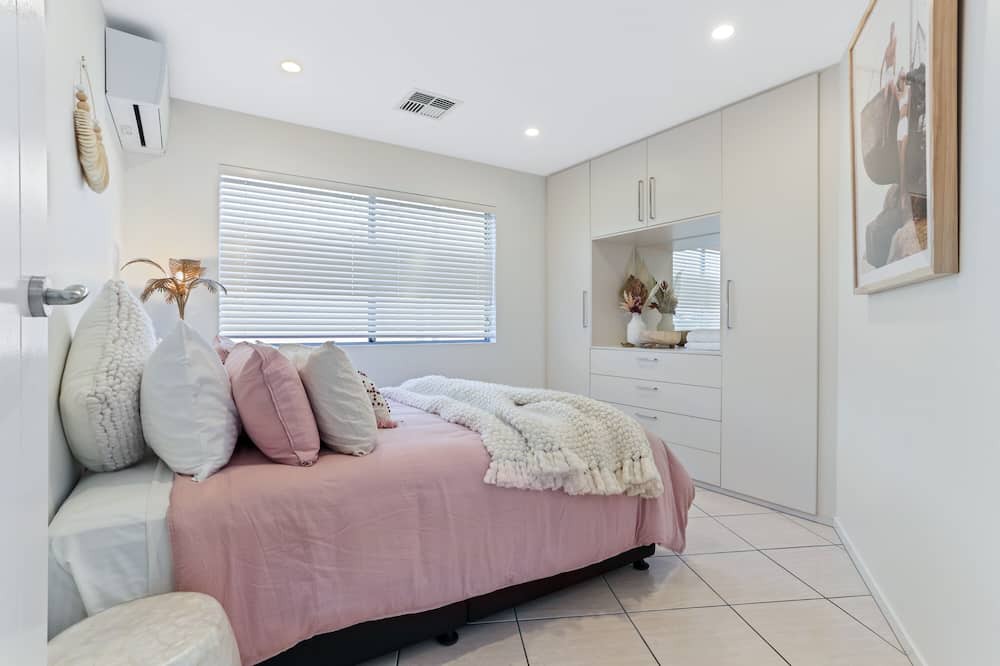 Photo of Bedroom in Peregian Beach