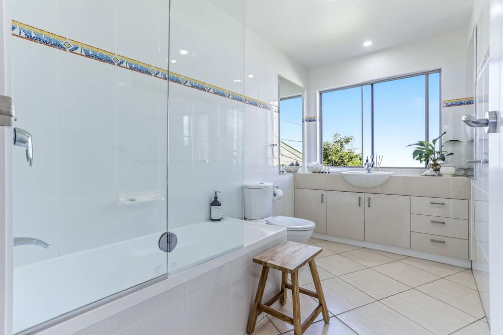 Photo of Bathroom in Peregian Beach
