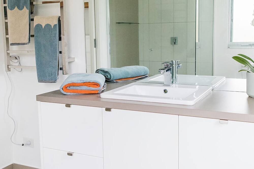 Photo of Bathroom in Kennett River