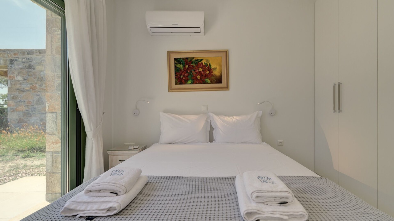 Photo of Bedroom in Plomari