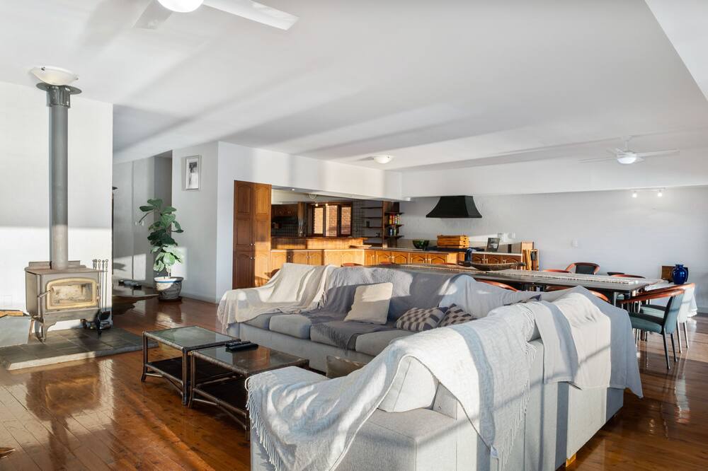 Photo of Livingroom in Little Wobby