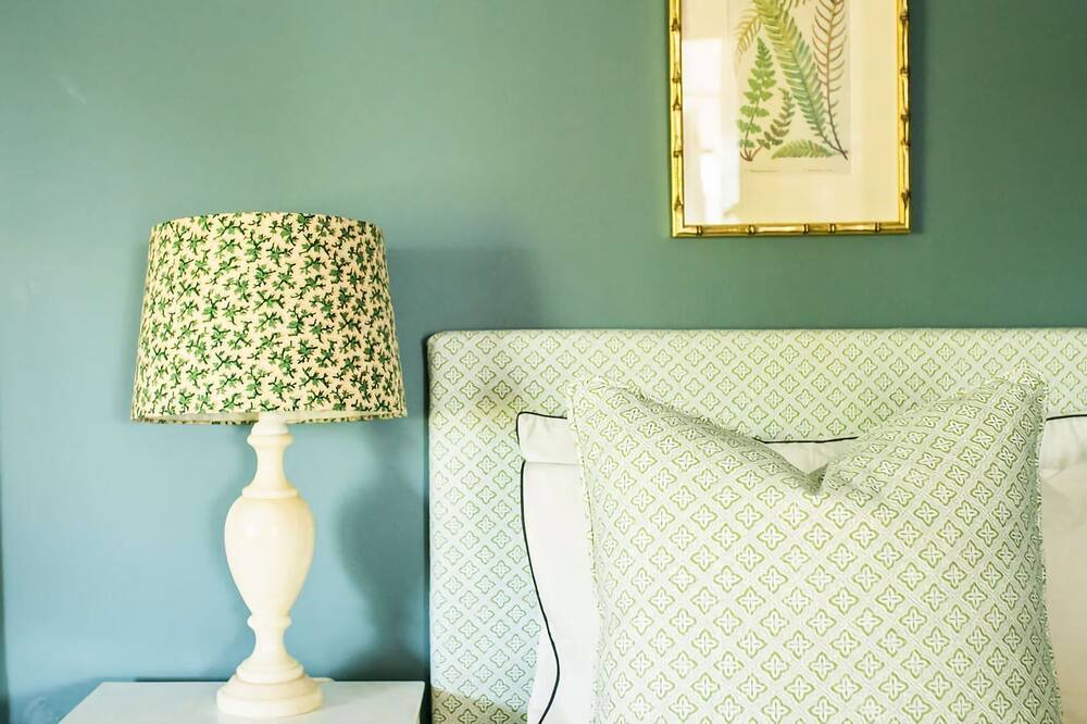 Photo of Bedroom in Dolphin Point