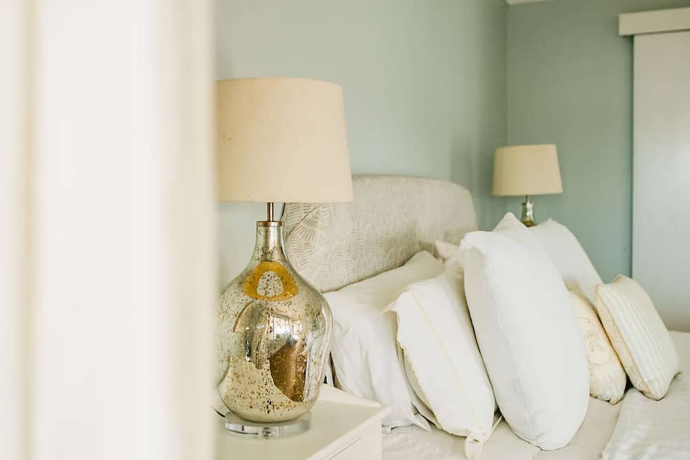 Photo of Bedroom in Dolphin Point