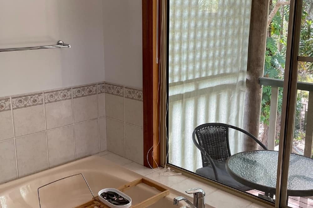 Photo of Bathroom in Toogoom