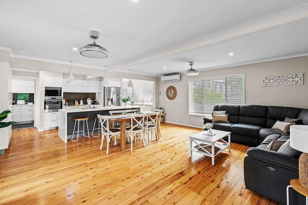 Photo of Livingroom in Lake Munmorah