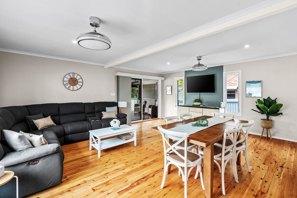 Photo of Livingroom in Lake Munmorah