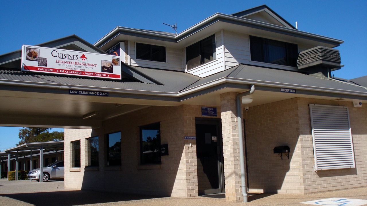 Photo of Others in Oakey