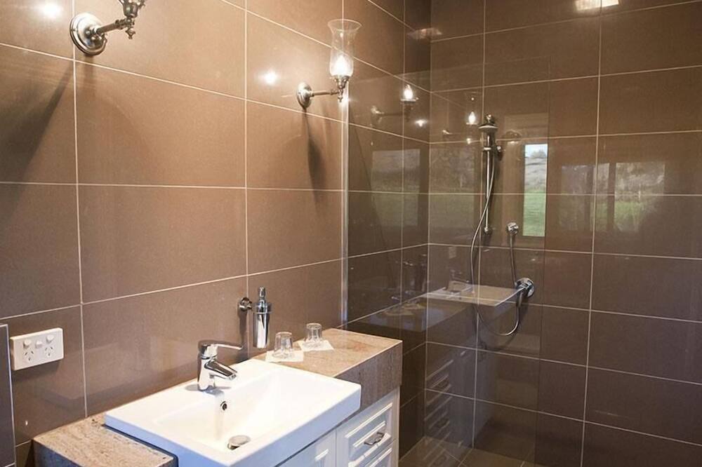 Photo of Bathroom in Tonimbuk