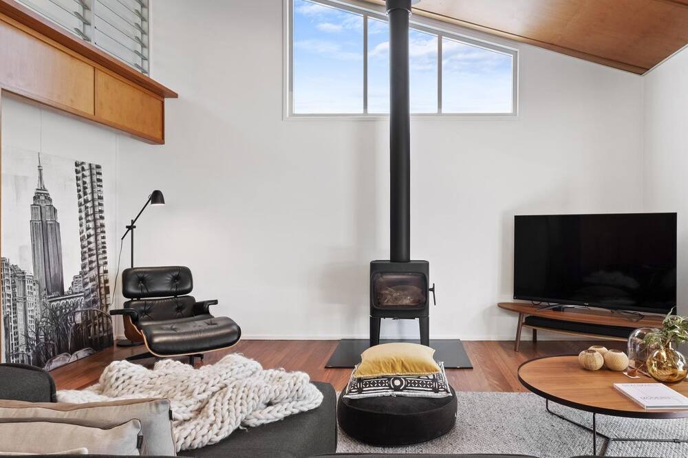 Photo of Livingroom in Pretty Beach