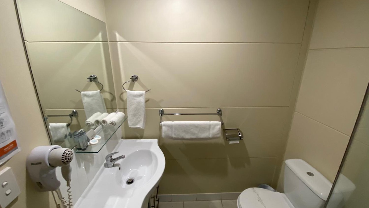 Photo of Bathroom in Balranald