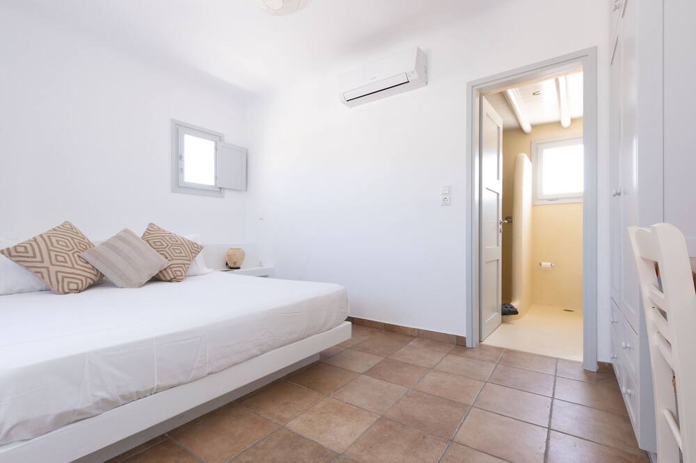 Photo of Bedroom in Mikri Vigla