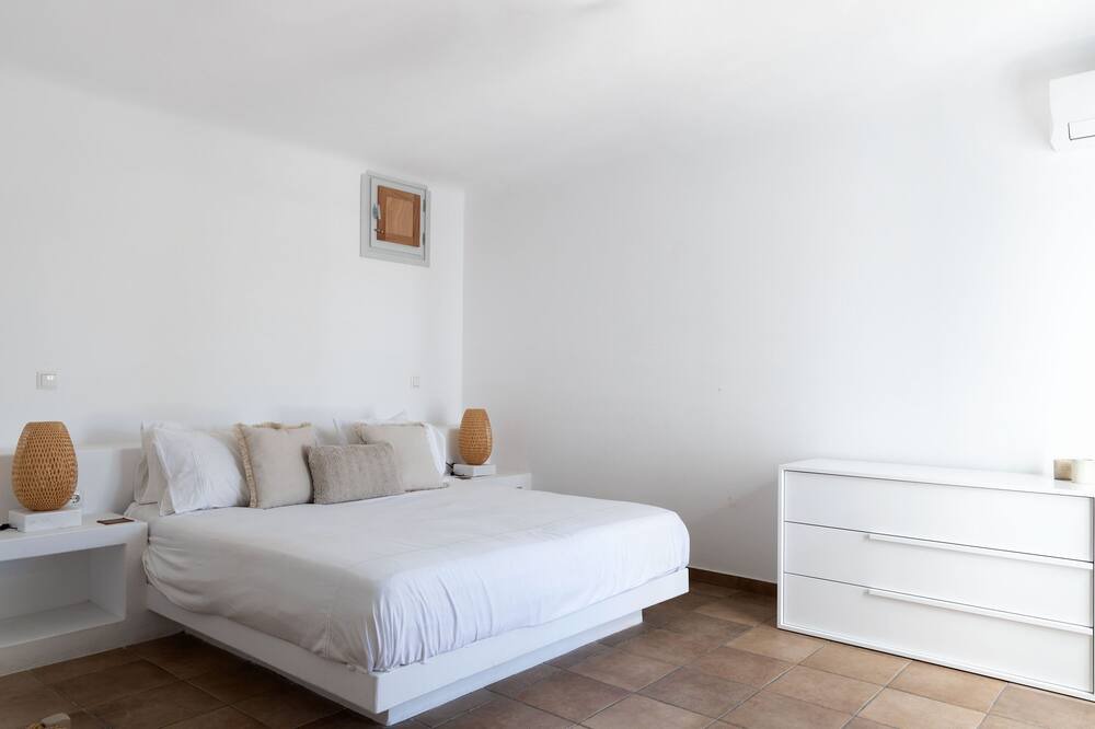 Photo of Bedroom in Mikri Vigla
