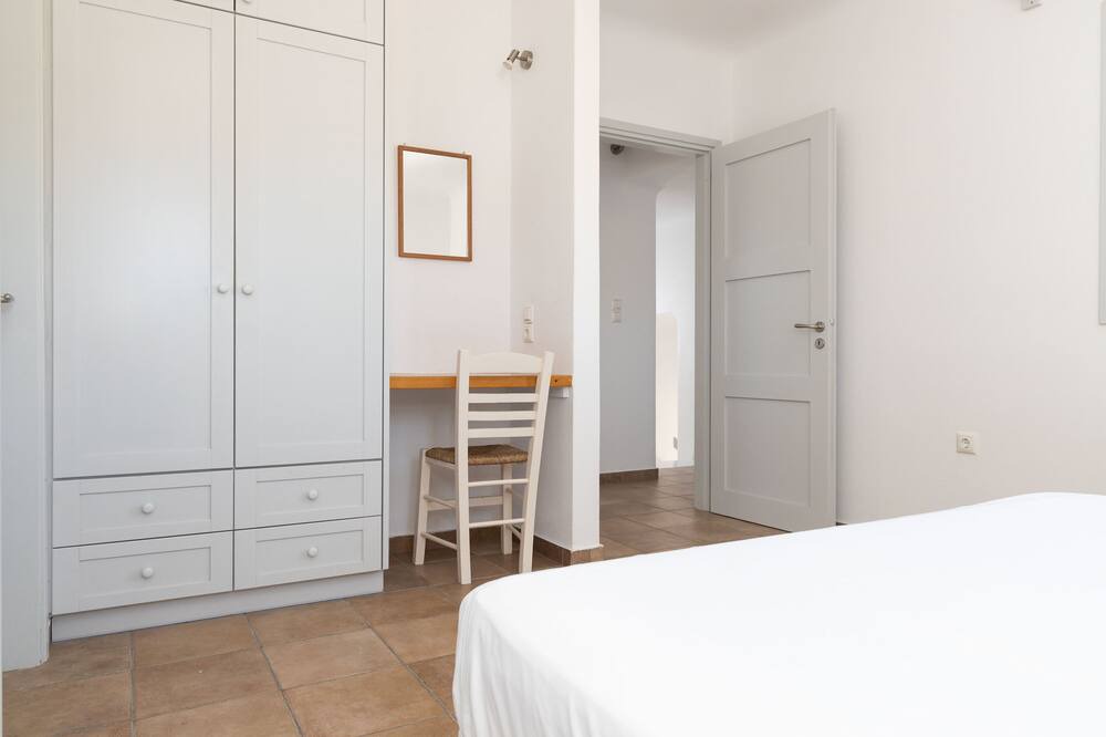 Photo of Bedroom in Mikri Vigla