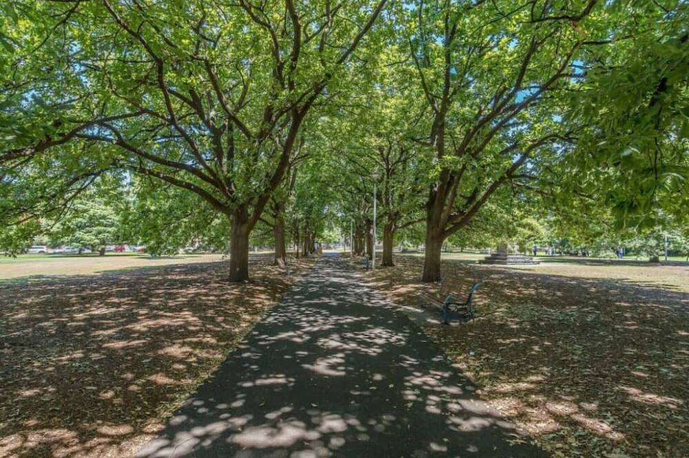 Photo of Others in Moonee Ponds