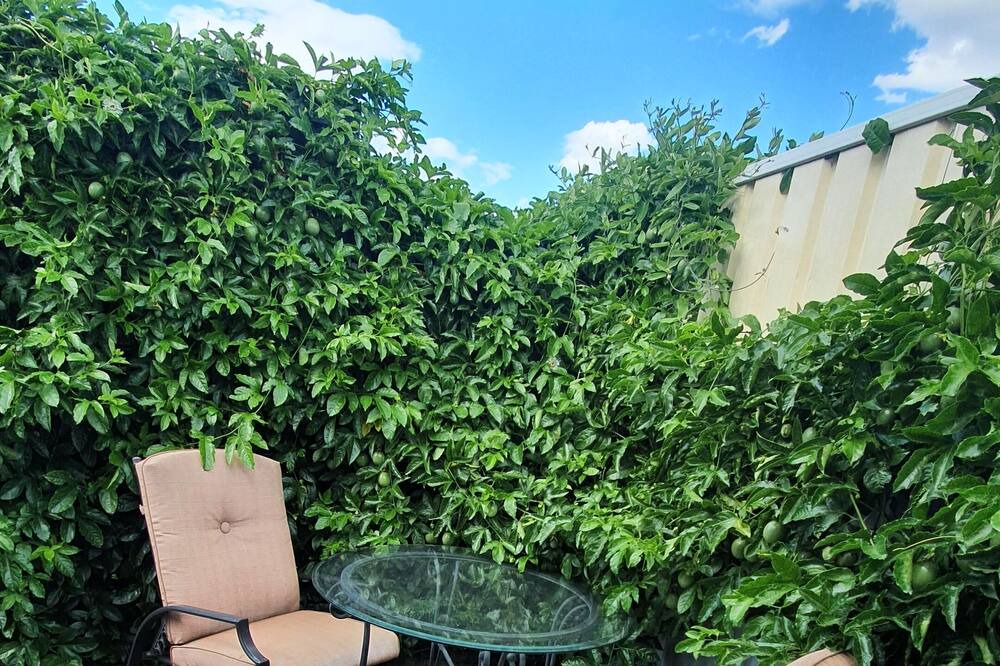 Photo of Patio Balcony in Aberdare