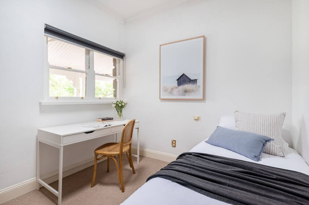 Photo of Bedroom in Mount Eliza