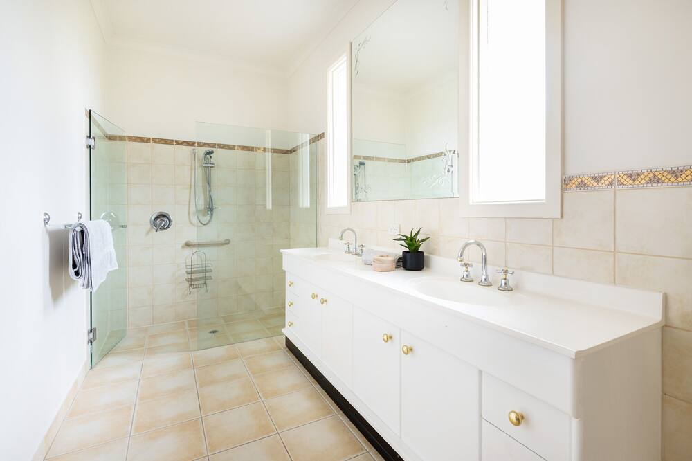 Photo of Bathroom in Mount Eliza