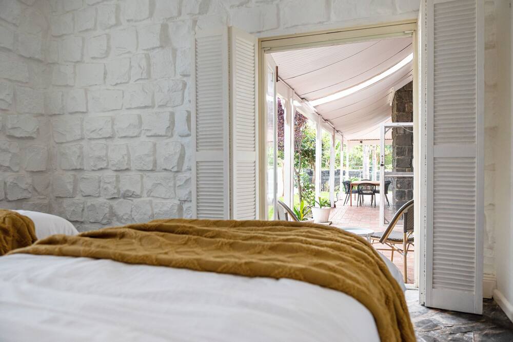 Photo of Bedroom in Mount Eliza