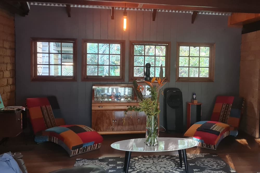 Photo of Livingroom in Yandaran