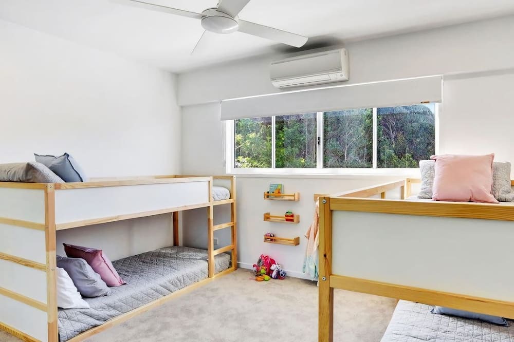 Photo of Bedroom in Sunrise Beach