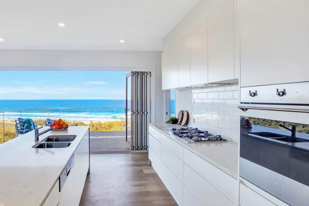 Photo of Bedroom in Sunrise Beach