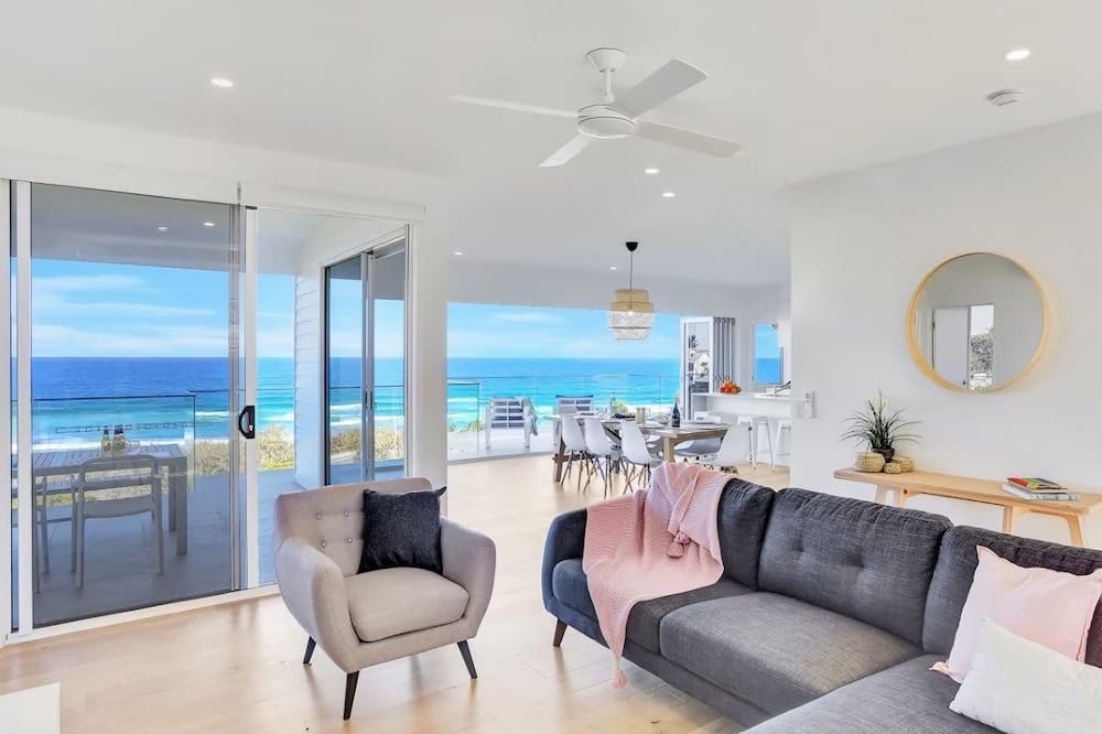 Photo of Livingroom in Sunrise Beach