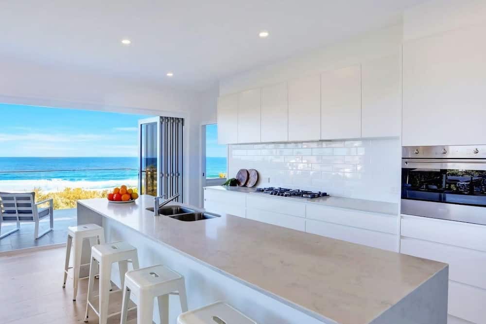 Photo of Kitchen in Sunrise Beach