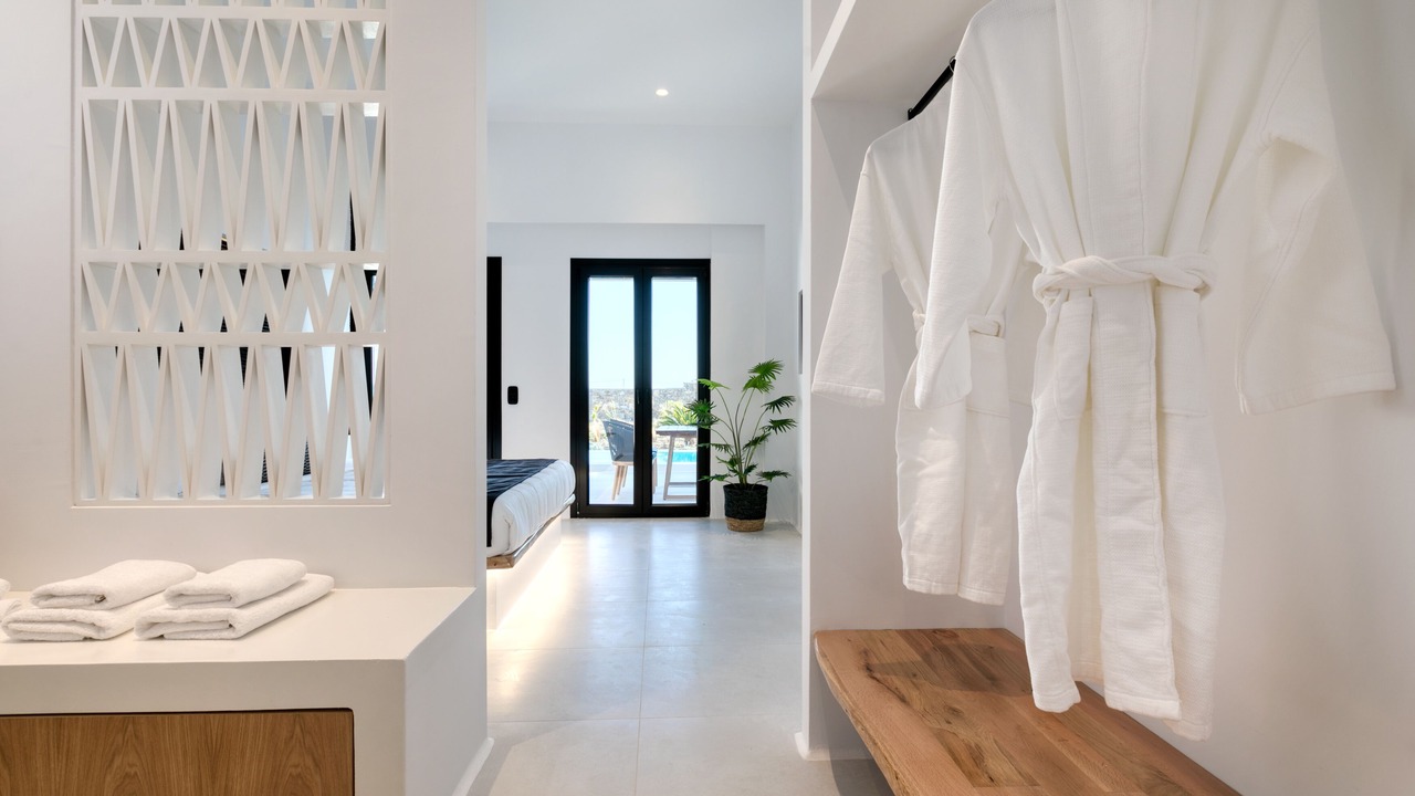 Photo of Others in Plintri