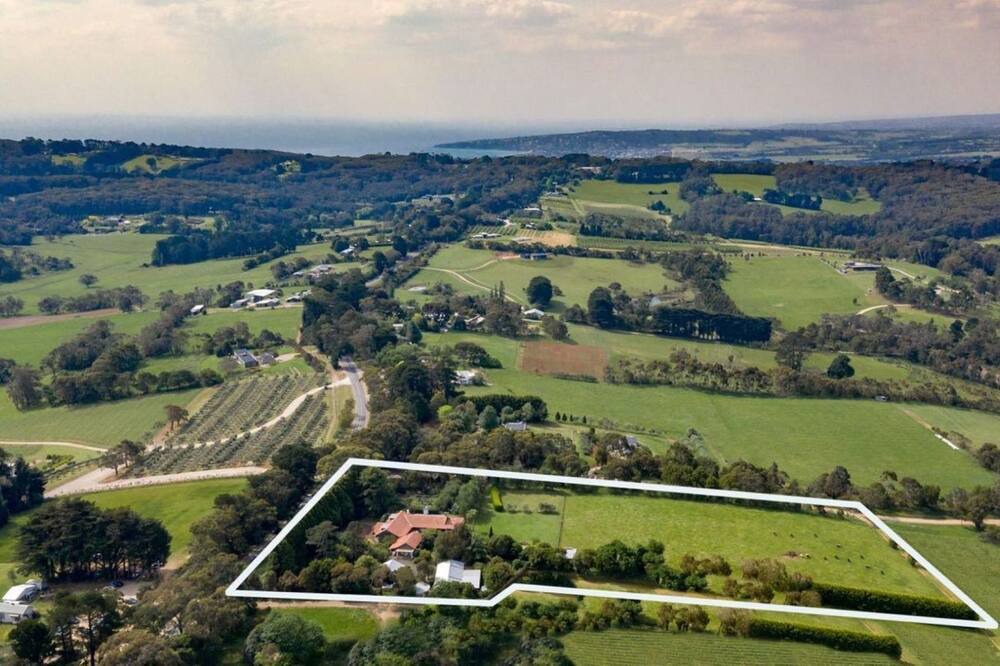 Photo of Outdoor in Red Hill
