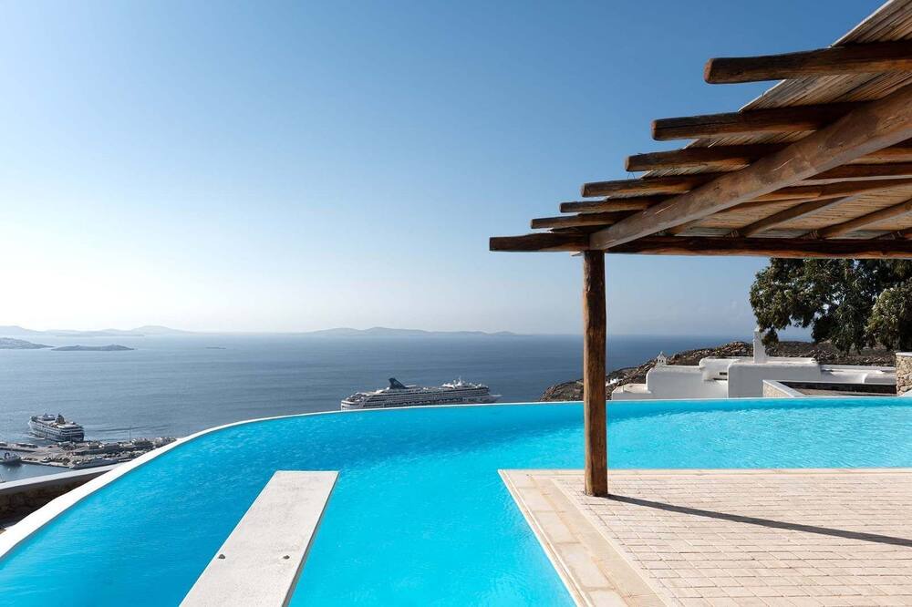 Photo of Outdoor in Tourlos
