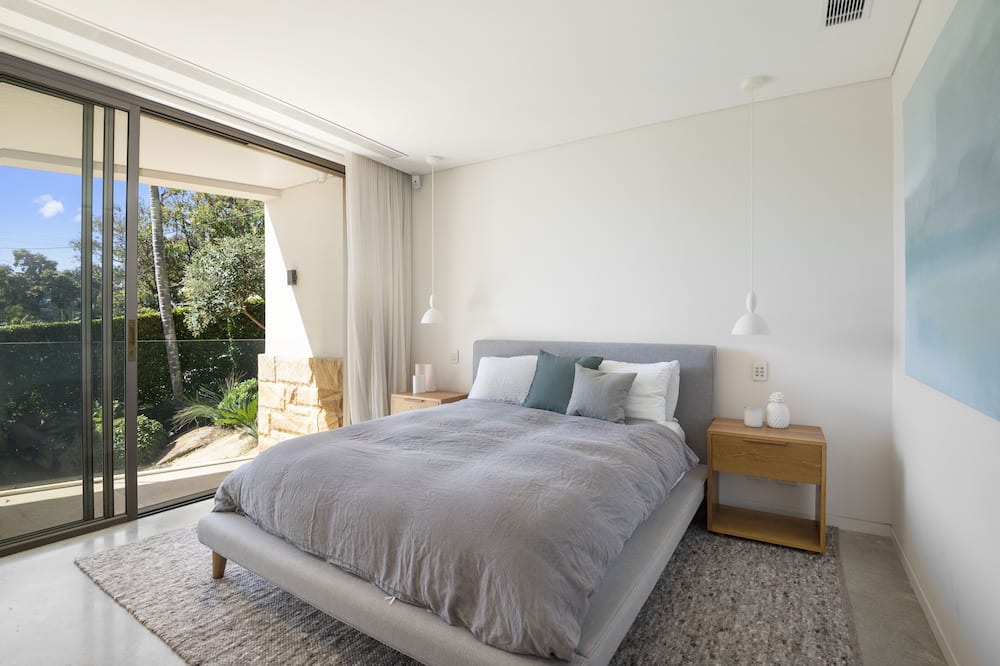 Photo of Bedroom in Palm Beach