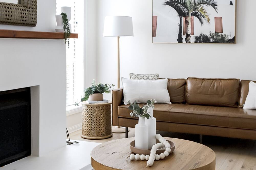 Photo of Livingroom in Palm Beach