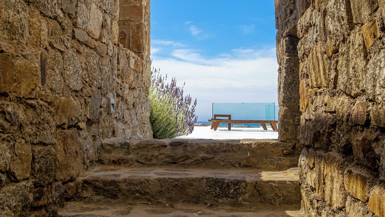 Photo of Outdoor in Plintri