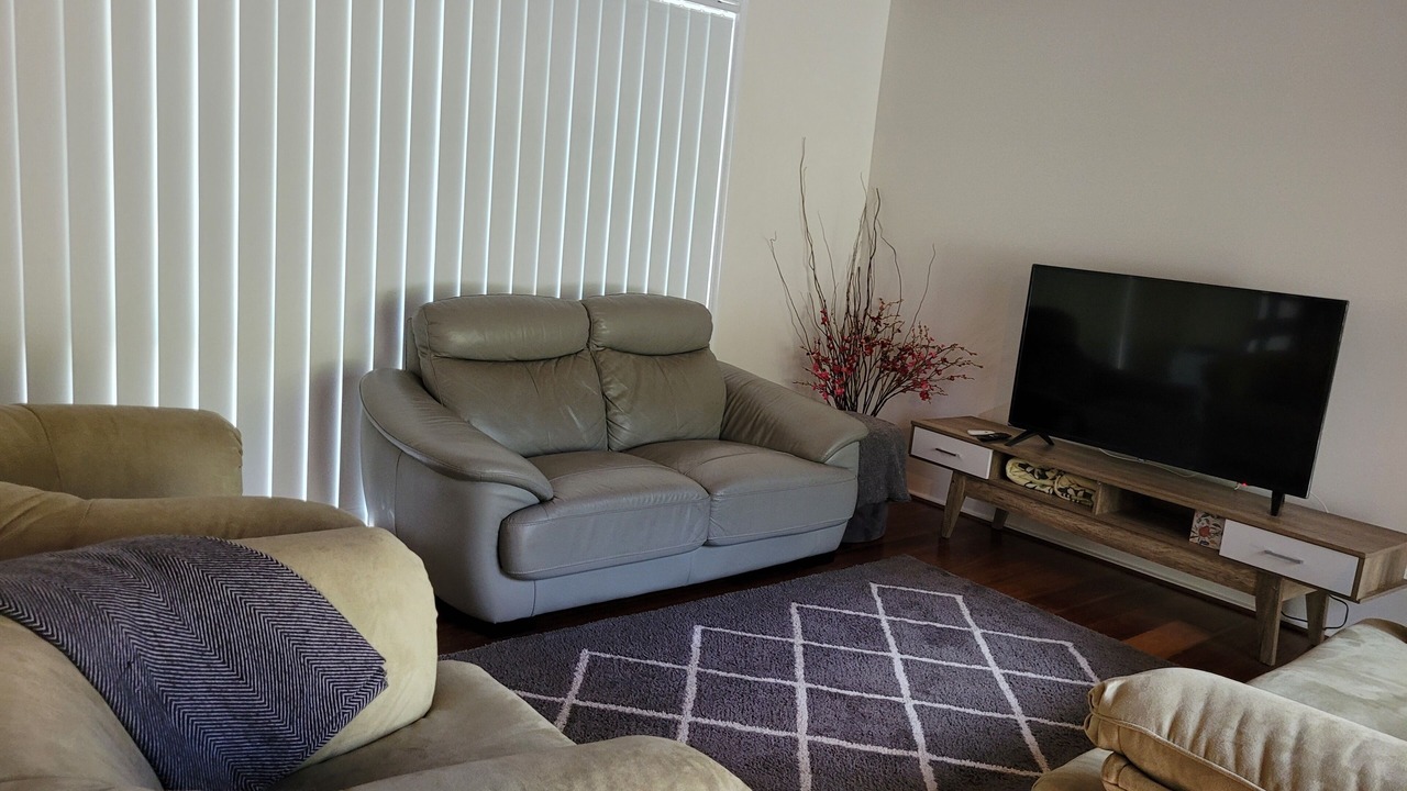 Photo of Others in Helensvale