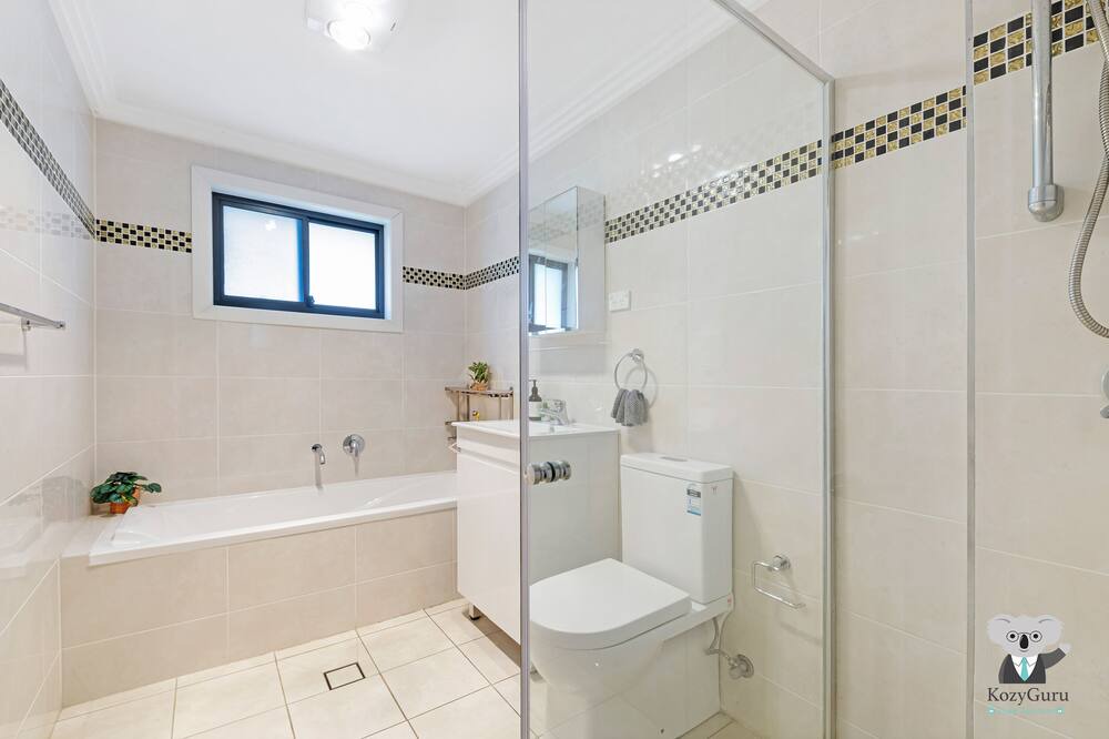 Photo of Bathroom in Arncliffe
