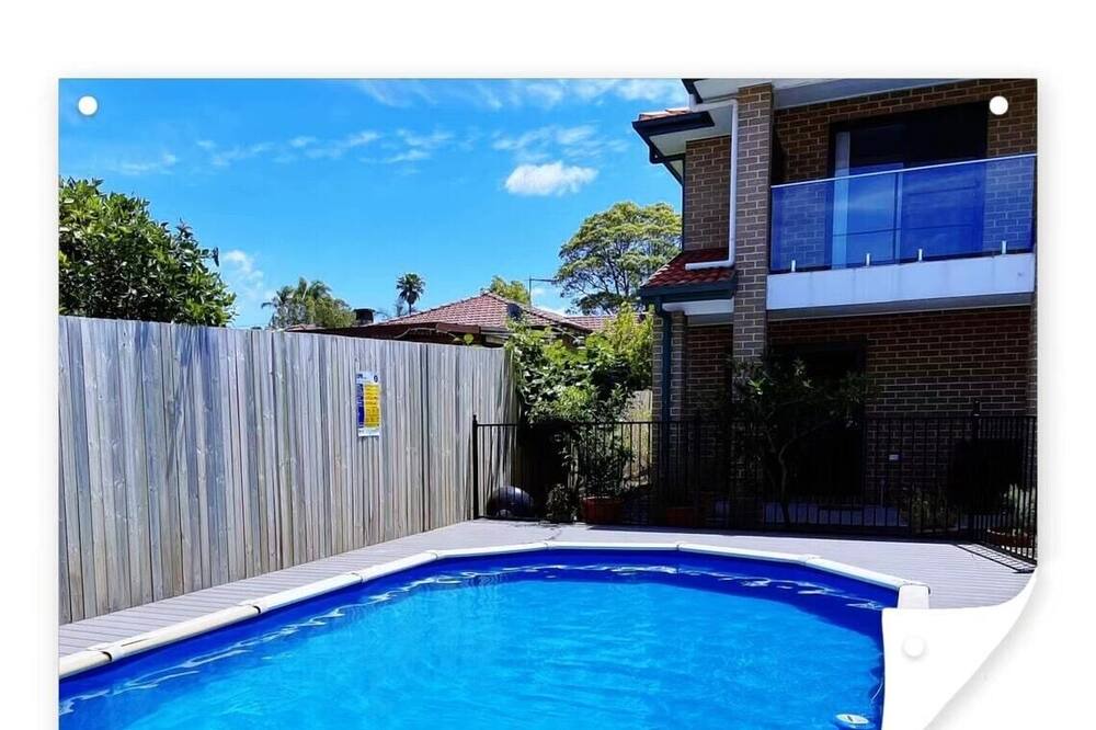 Photo of Outdoor in Arncliffe