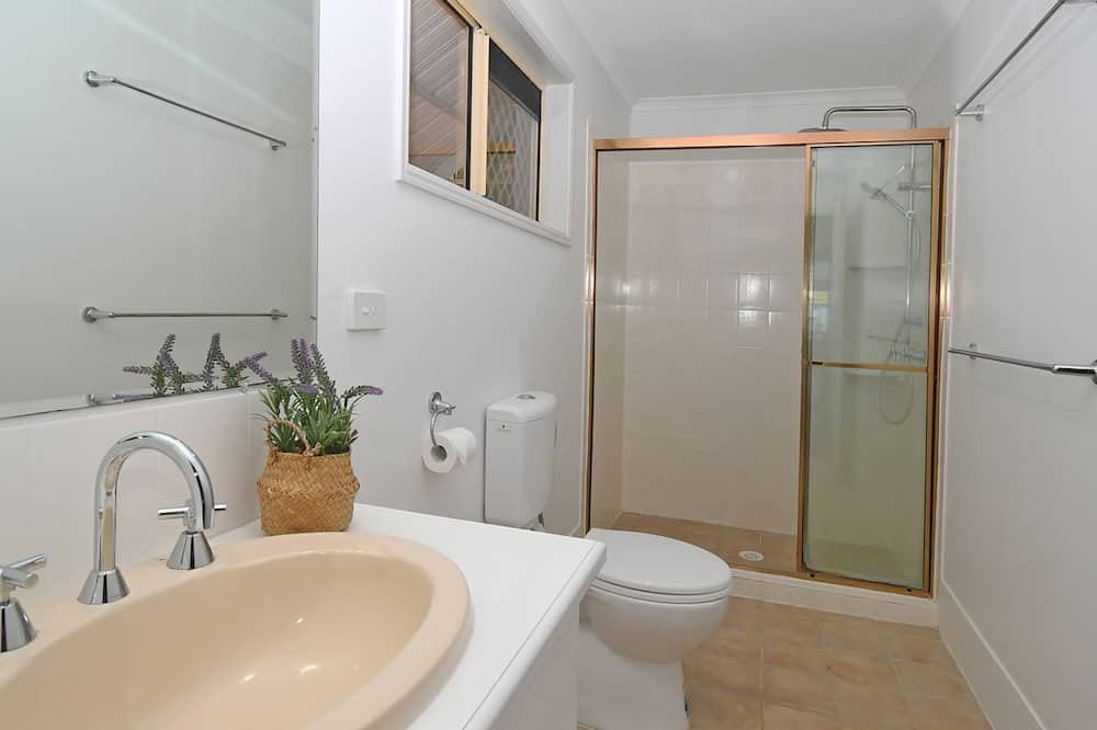 Photo of Bathroom in Toogoom