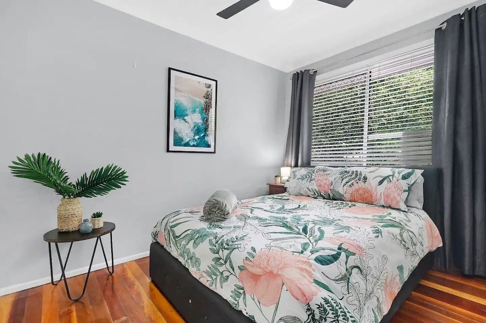 Photo of Bedroom in Annerley
