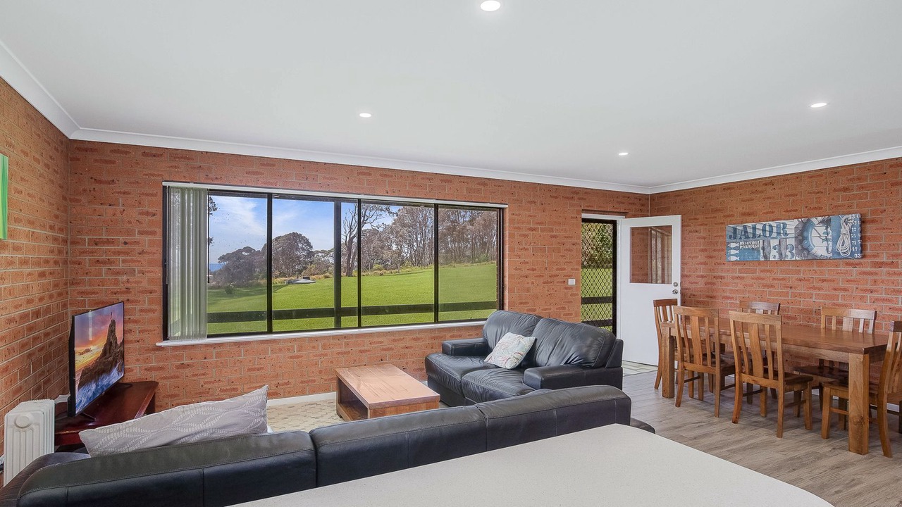 Photo of Livingroom in Barragga Bay