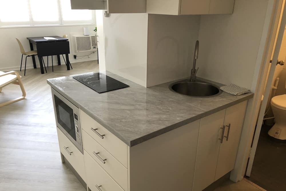 Photo of Kitchen in Elizabeth Bay