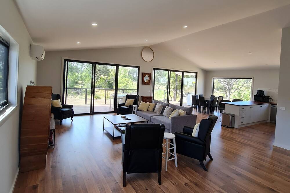 Photo of Livingroom in Paradise Beach