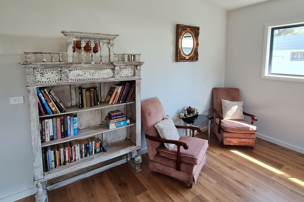 Photo of Livingroom in Paradise Beach