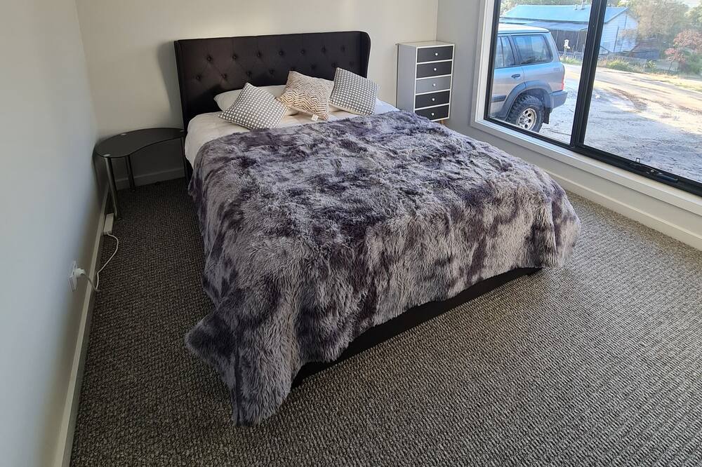 Photo of Bedroom in Paradise Beach