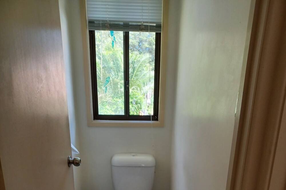 Photo of Bathroom in Batehaven
