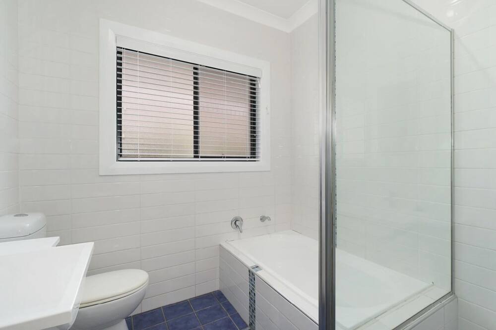 Photo of Bathroom in Ettalong Beach