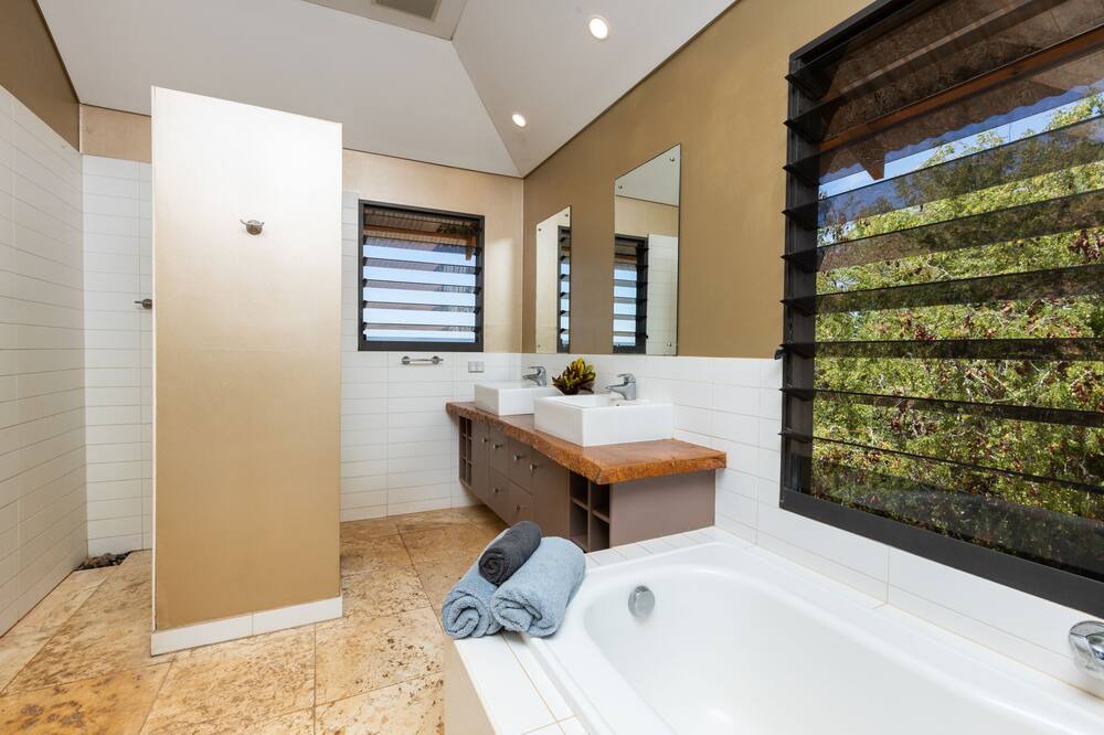 Photo of Bathroom in Bilingurr